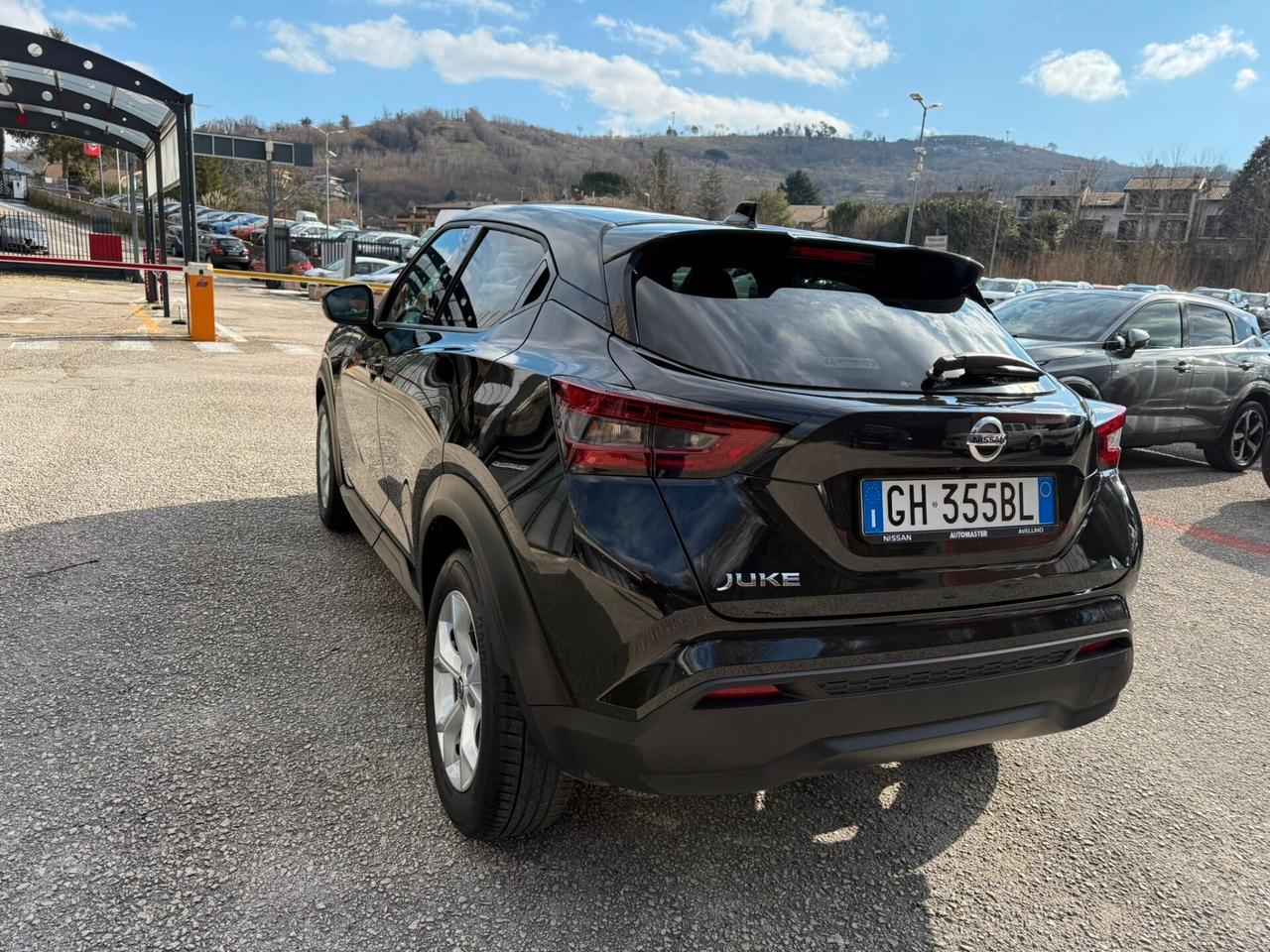 Nissan Juke 1.0 DIG-T 114 CV N-Connecta