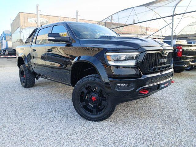 DODGE RAM MILITEM MAGNUM 5.7 GPL V8 Laramie N1