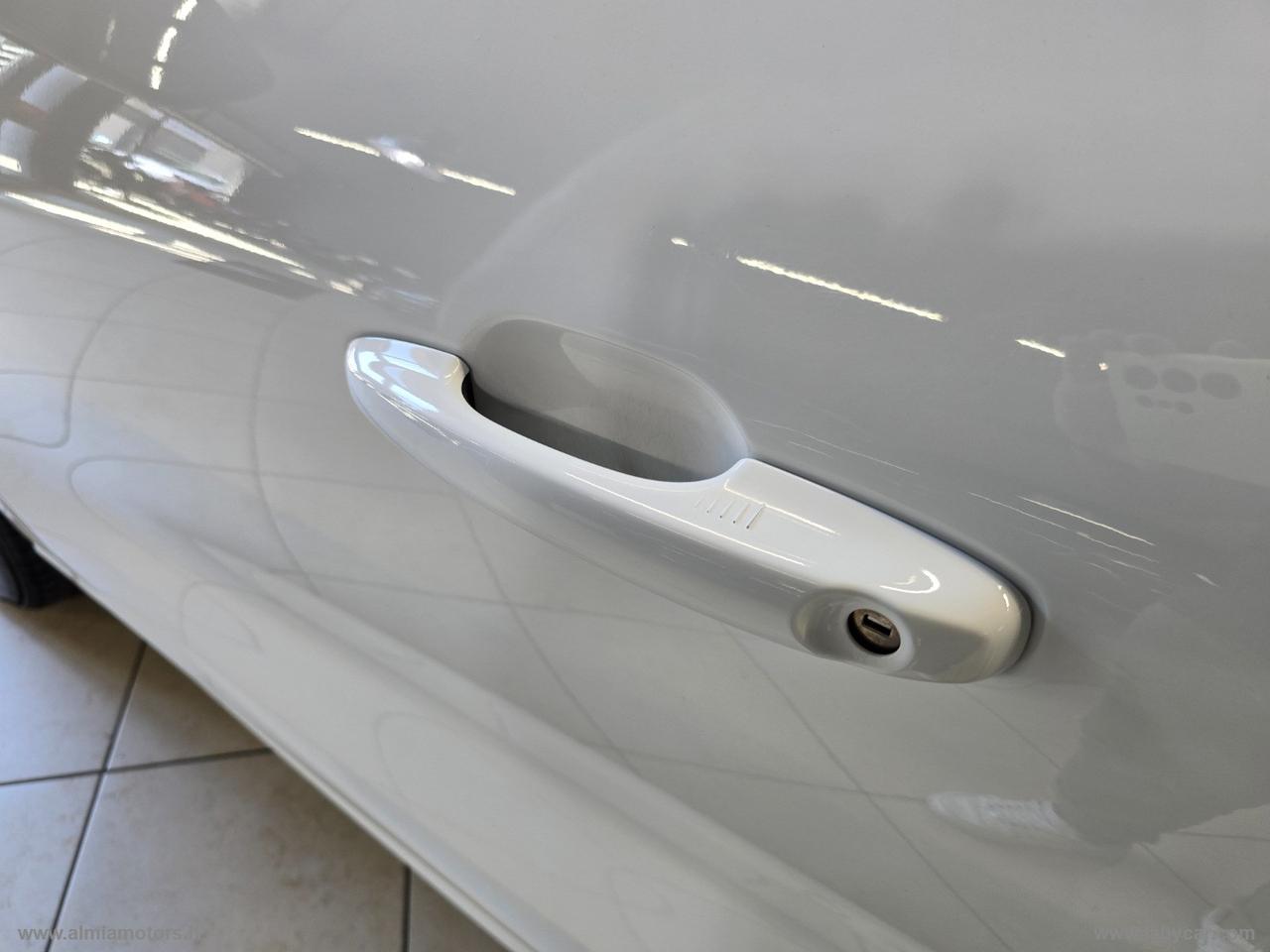 FORD Kuga 2.0 EcoBlue Hybrid 150CV 2WD ST-L.