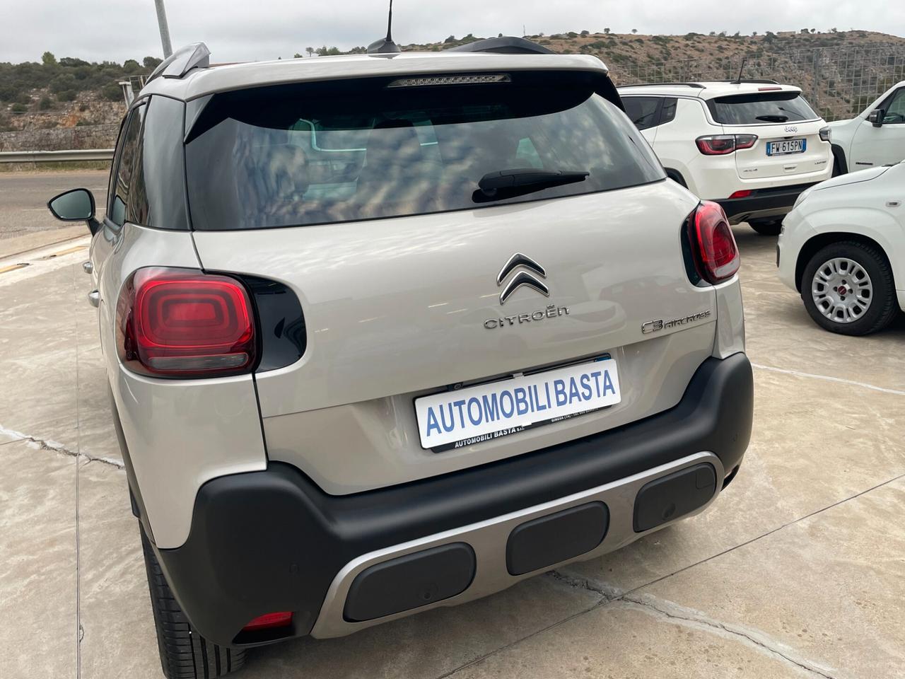 Citroen C3 Aircross C3 Aircross BlueHDi 120 S&S EAT6 Shine Pack "Km 62.000"