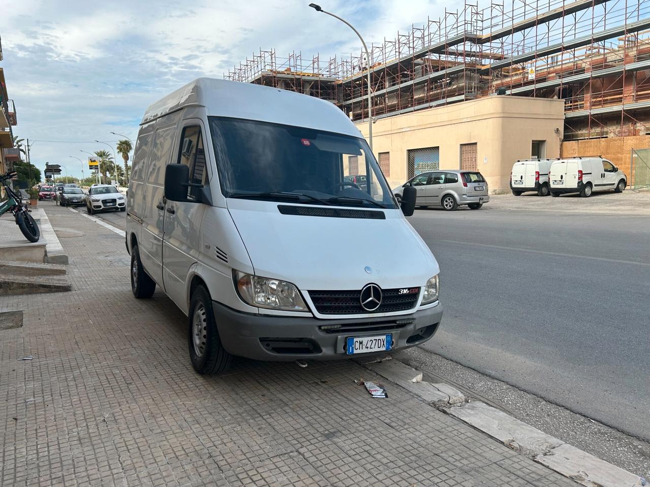 Mercedes Benz