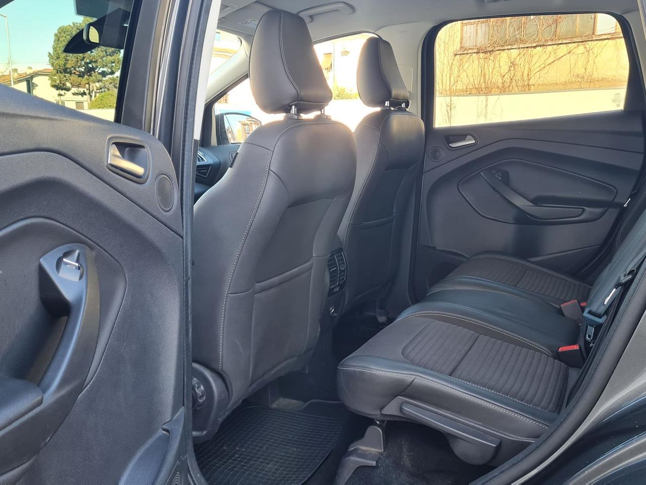 Ford Kuga 1.5 EcoBoost Titanium #9477