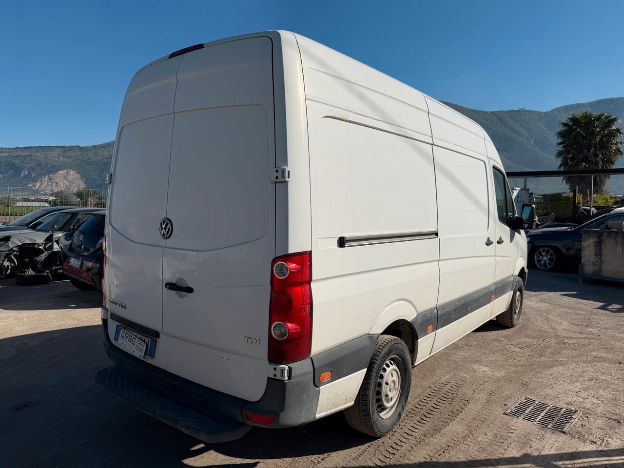 VOLKSWAGEN CRAFTER 2012 2.0 DIESEL 136 CV *LEGGI