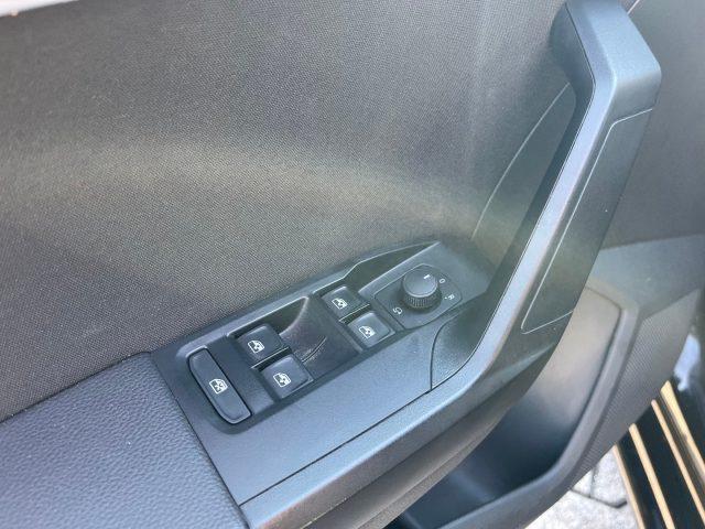 SEAT Ibiza 1.0 EcoTSI 95CV 5p FR #Luci.Ambient#Clima.Automati
