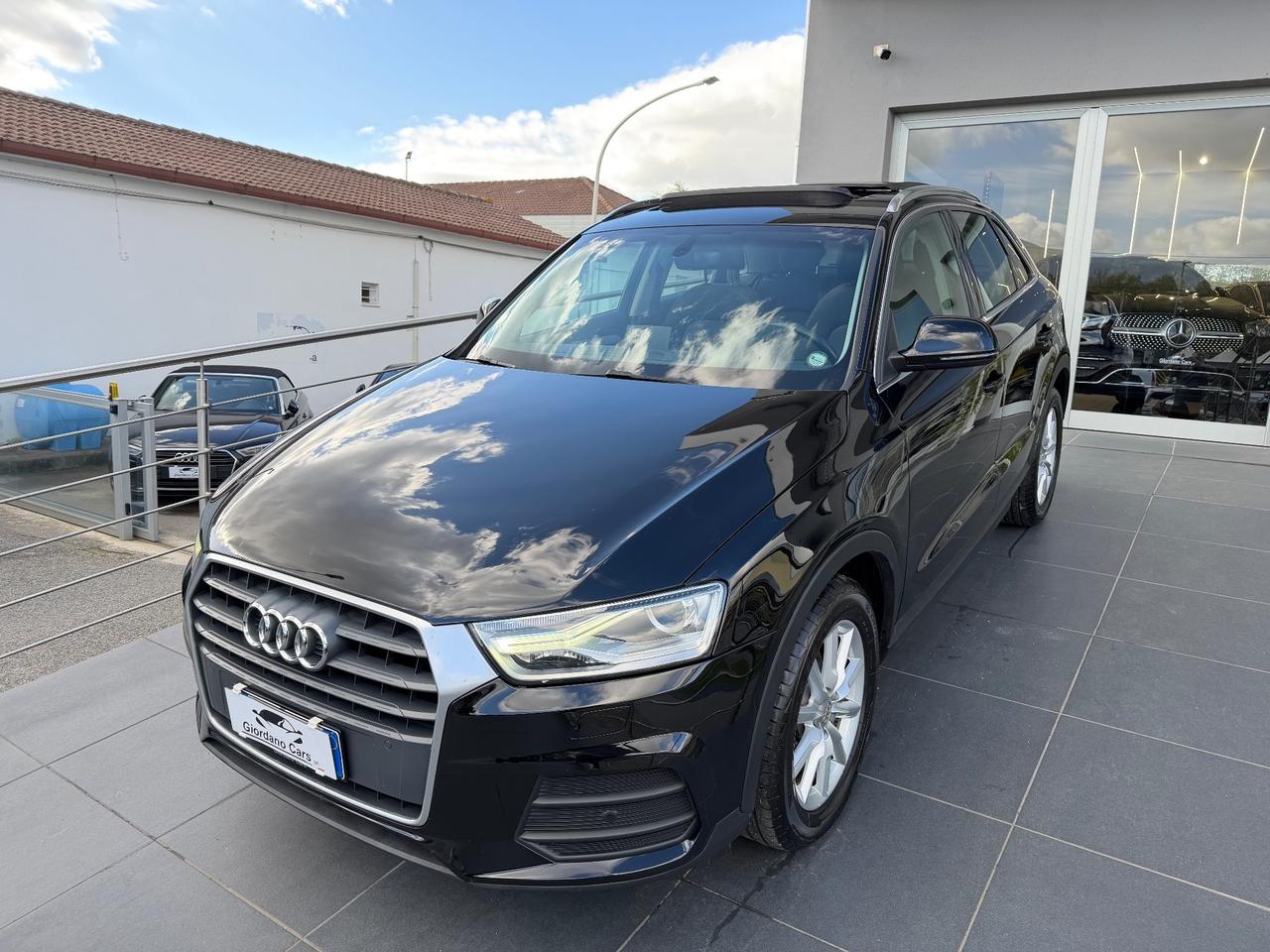 Audi Q3 2.0 TDI 120 CV S tronic Design tetto apribile