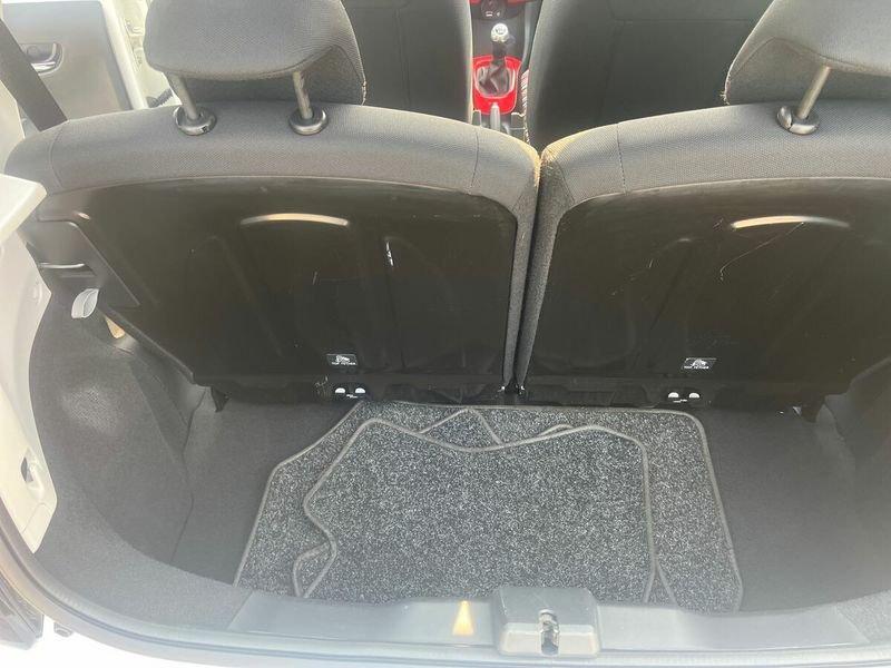 Citroën C1 Airscape 5p 1.0 vti 72cv neopatentati Airscape 5p 1.0 vti Shine 72cv neopatentati