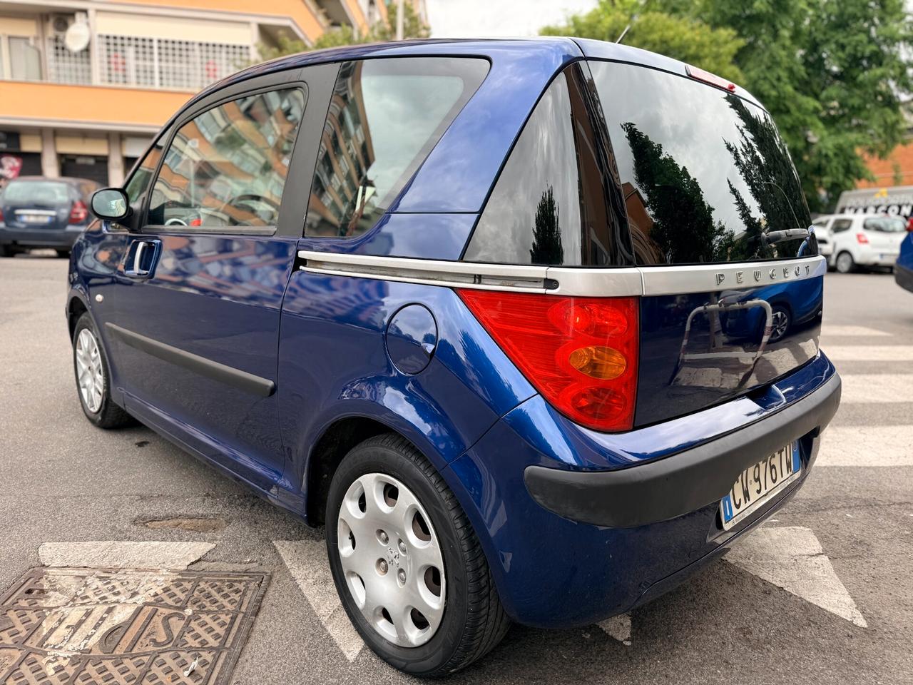 Peugeot 1007 1.4 73cv Mega tagliando!!! Porte elettriche