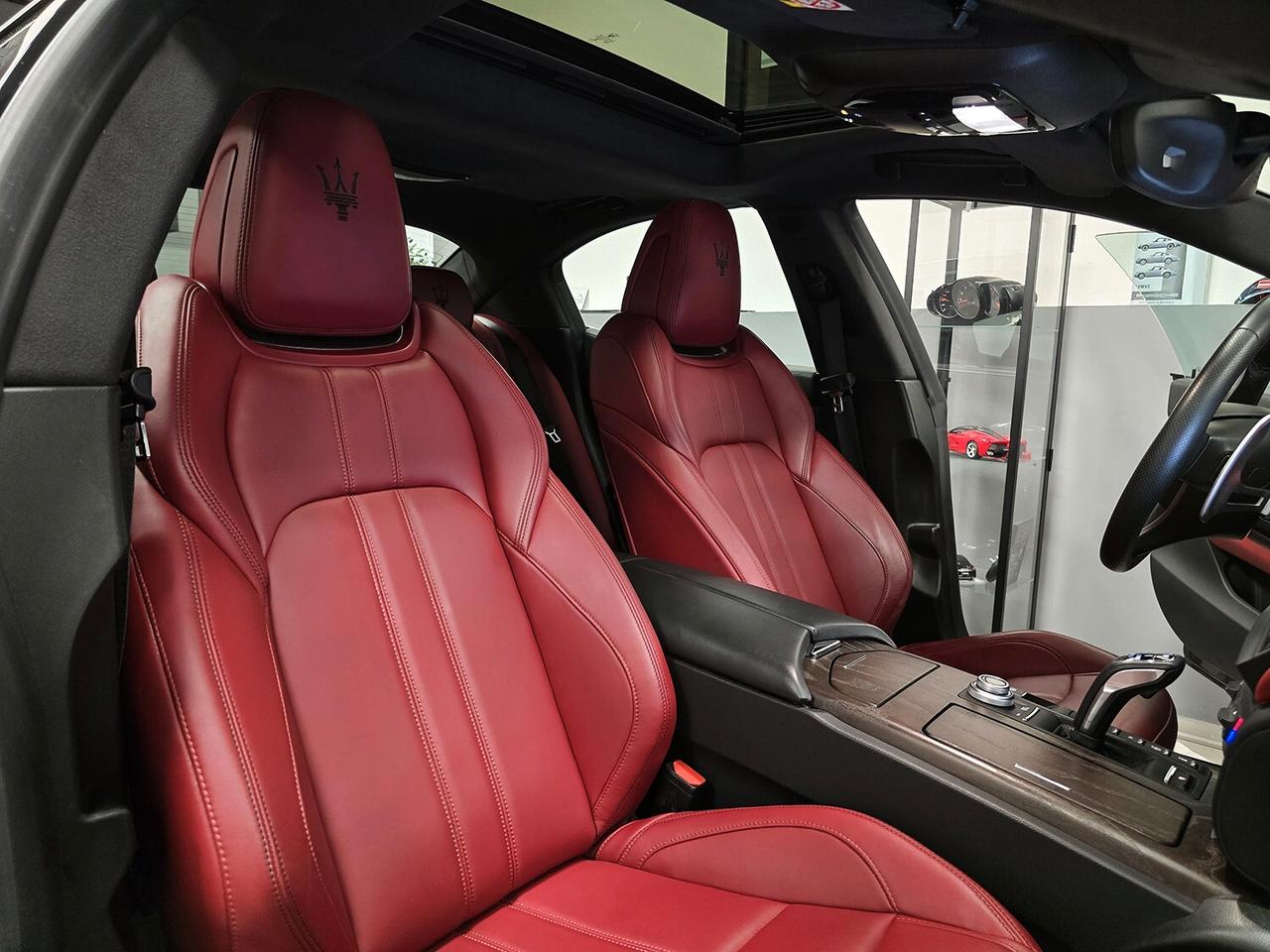 MASERATI GHIBLI GRANSPORT SOFT CLOSE_FULL LED_TETTO_PALETTE F1!!