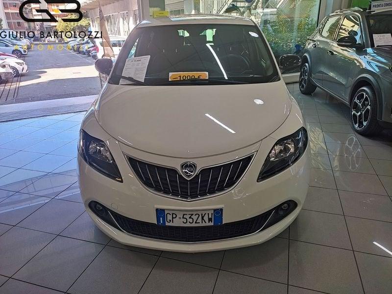 Lancia Ypsilon 1.0 FireFly 70cv S&S Hybrid GOLD PLUS