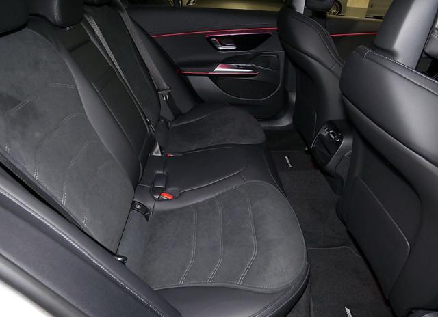 MERCEDES-BENZ E 200 d Mild hybrid S.W. AMG Line Premium P Vincolo Fin.