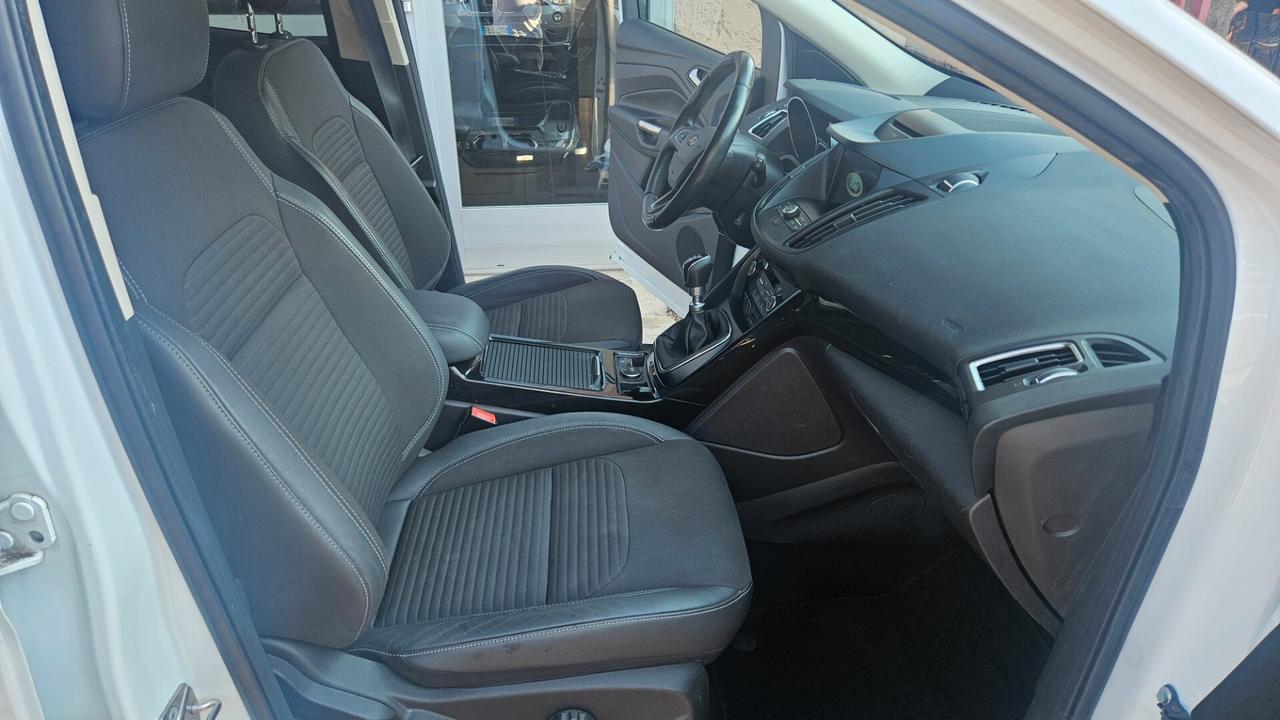 Ford Kuga 1.5 ecoboost Titanium 120 CV NAVY-CAMERA-ANDROID