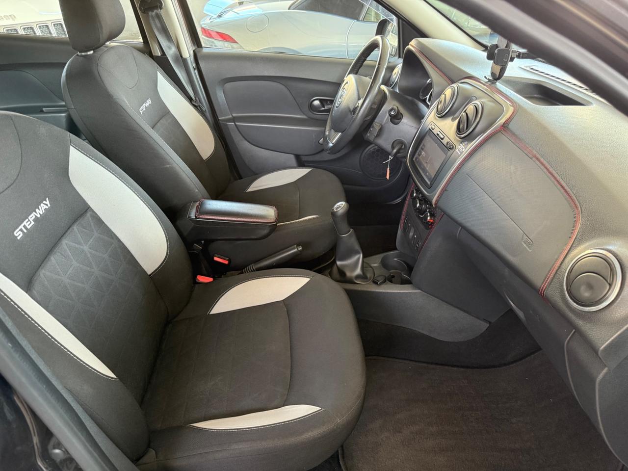 Dacia Sandero Stepway 1.5 dCi 90CV DIFETTI DI CARROZZERIA