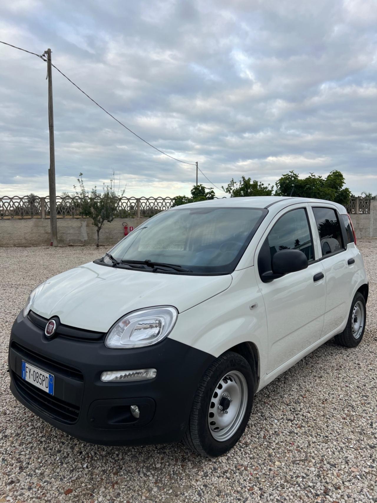 Fiat Panda 1.2 benzina autocarro 59.000 km 2019