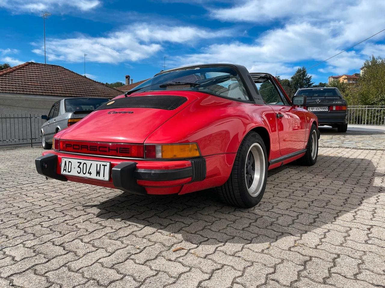 Porsche 911 SC Targa