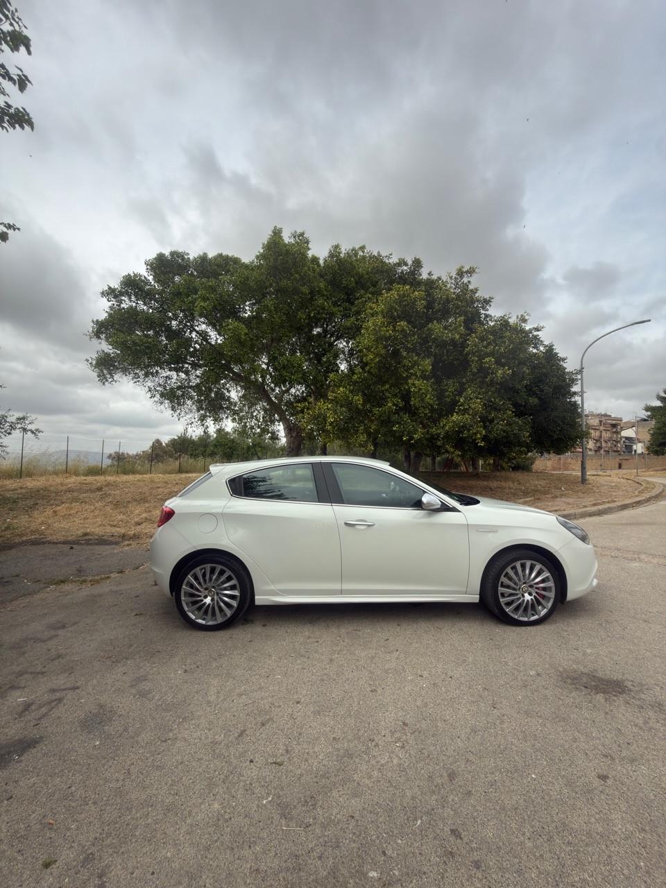 Alfa Romeo Giulietta SPORTIVA
