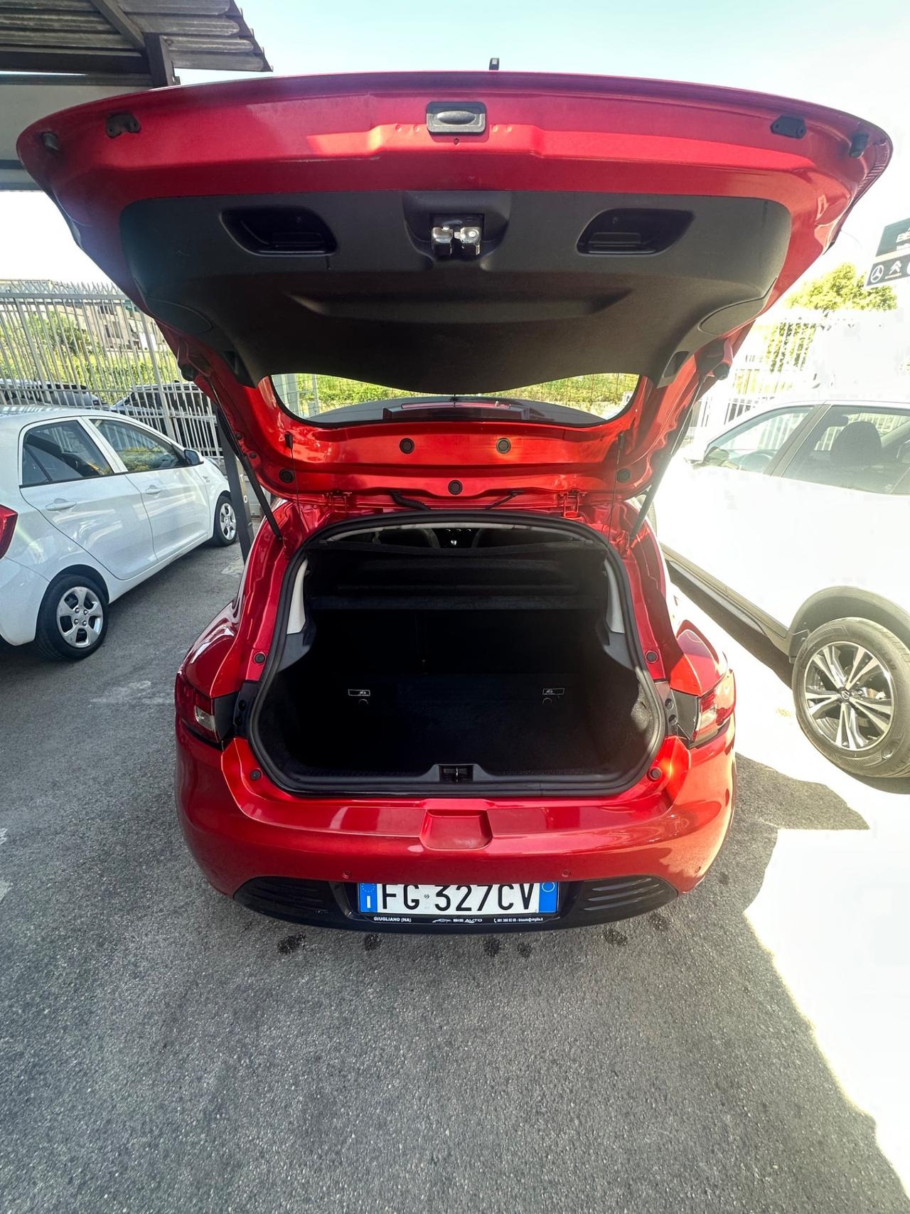 Renault Clio dCi 8V 90CV EDC Start&Stop 5 porte Energy Intens