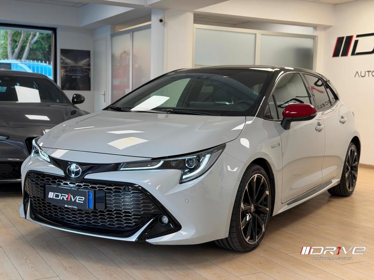 TOYOTA Corolla (2018-->) Corolla 2.0 Hybrid Lounge