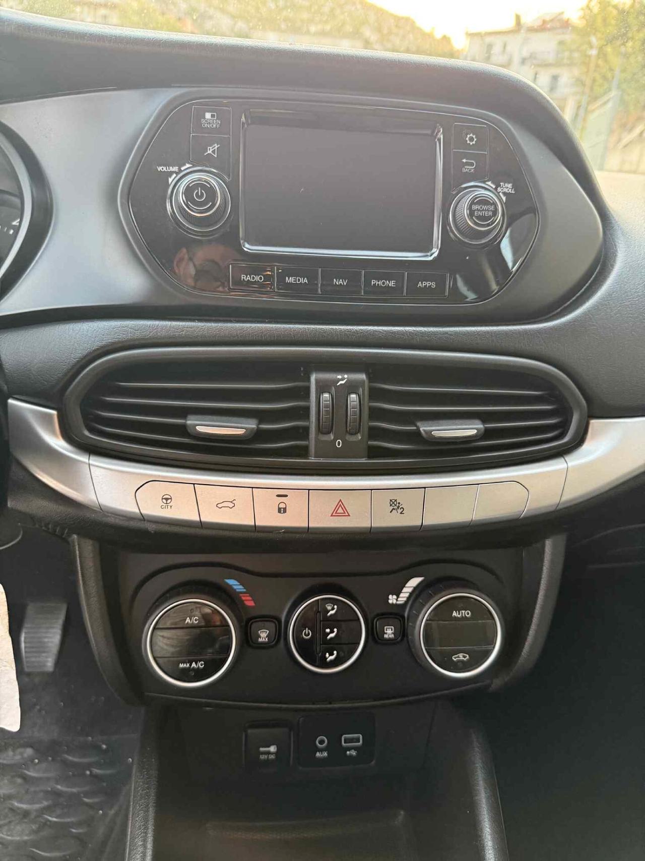 Fiat Tipo 1.6 Mjt S&S 5 porte Lounge