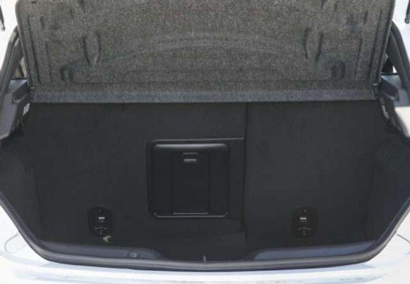 Alfa Romeo Giulietta 1.6 JTDm Carbon Edition