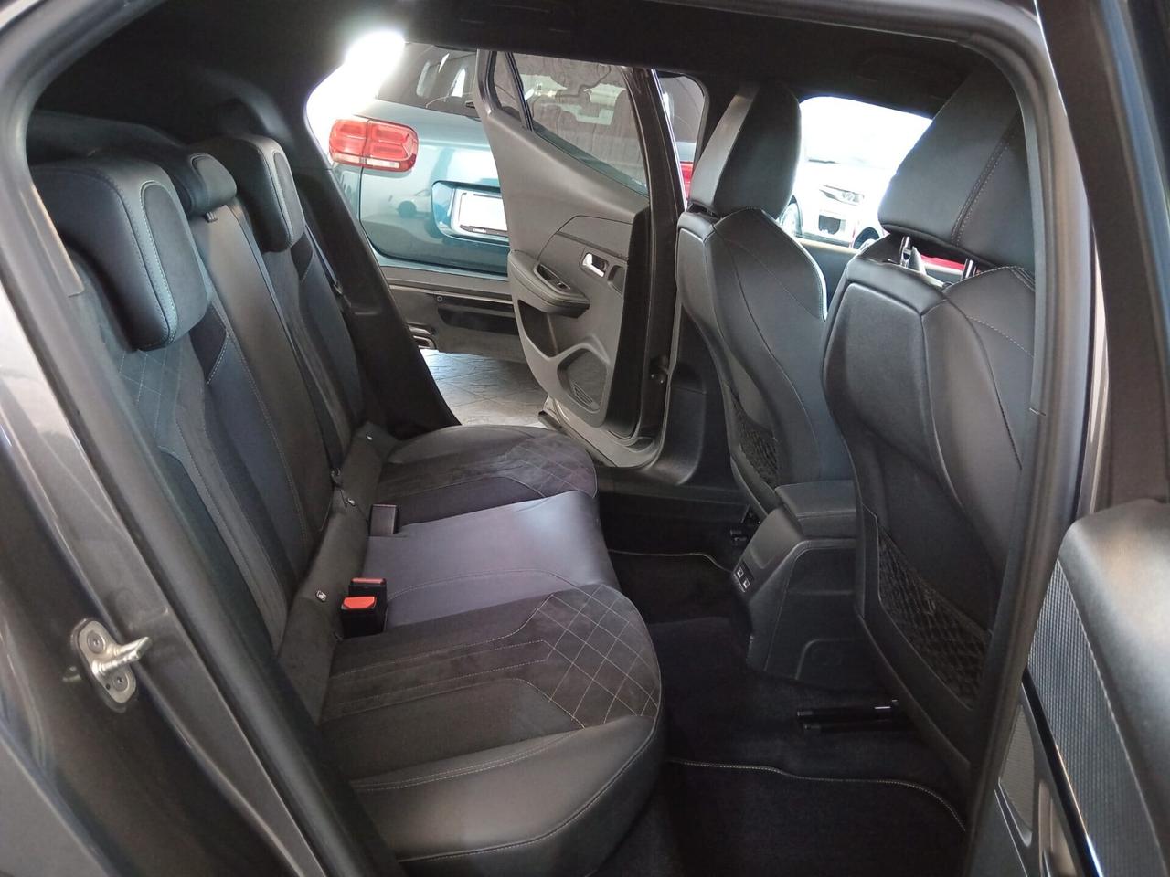 Peugeot 2008 PureTech 155 S&S EAT8 GT