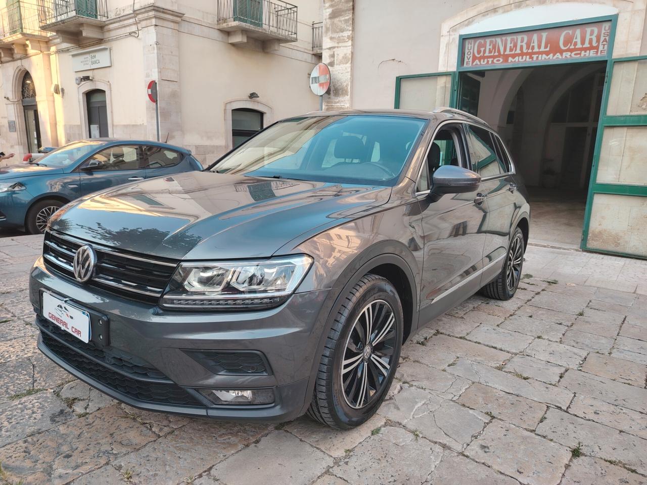 Volkswagen Tiguan 1.6 TDI SCR Business BlueMotion Technology
