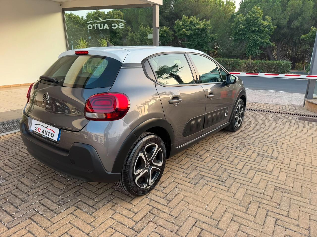 Citroen C3 PureTech 82 Shine