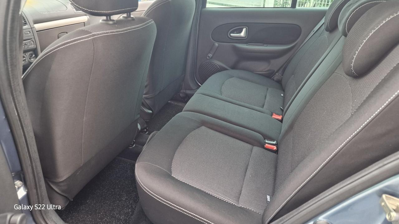 Renault Clio Storia 1.2 5 porte Dynamique