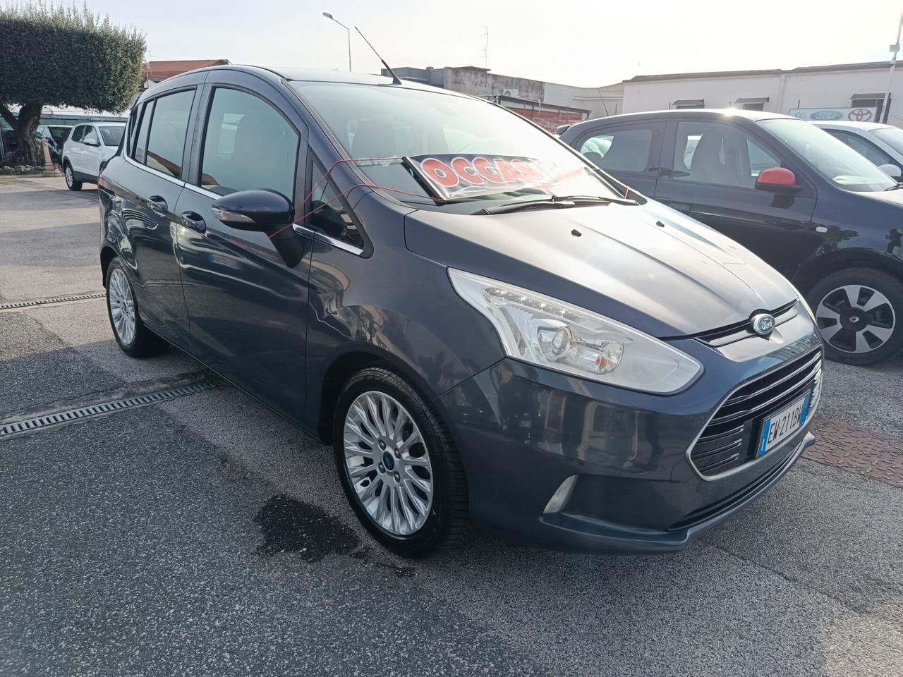 Ford B-Max 1.6 TDCi 95 CV Business Titanium