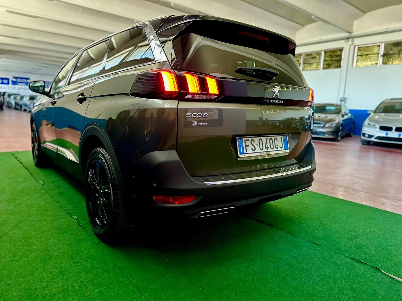 Splendida Peugeot 5008 BlueHDi 130 GT Line/2018