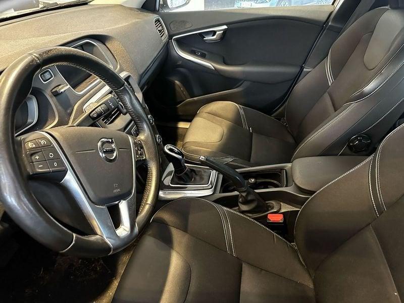 Volvo V40 D2 Geartronic Kinetic