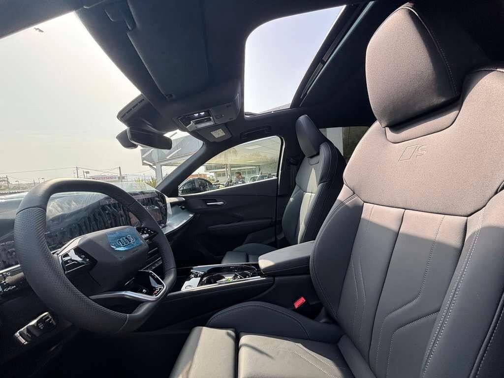 Audi Q3 SPB 35 TDI S tronic line edition IVA ESPOSTA Tua a solo 629 Euro al mese