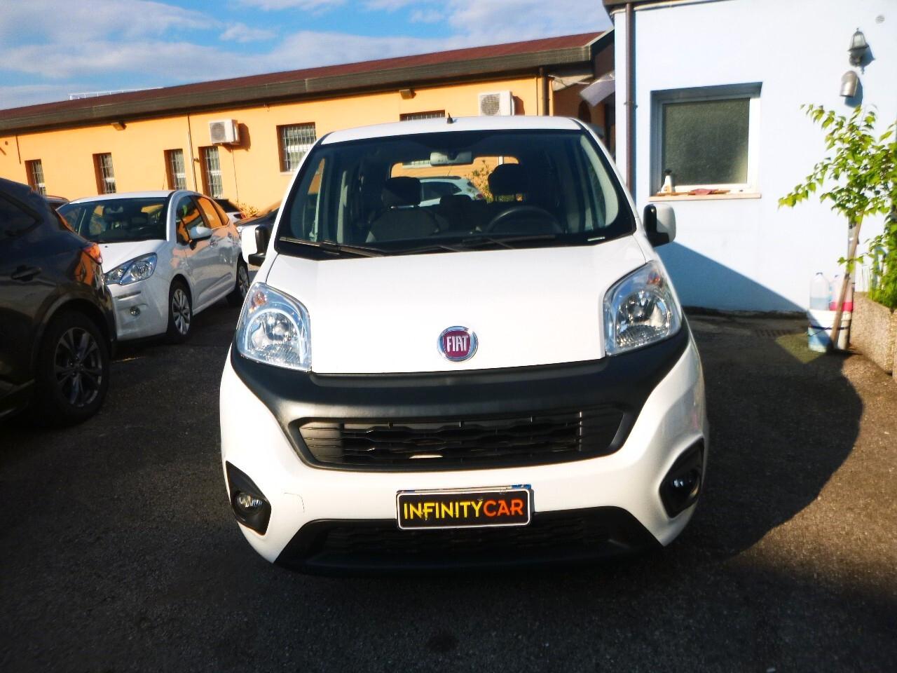 Fiat Qubo 1.3 MJT 80 CV Lounge neopatentati