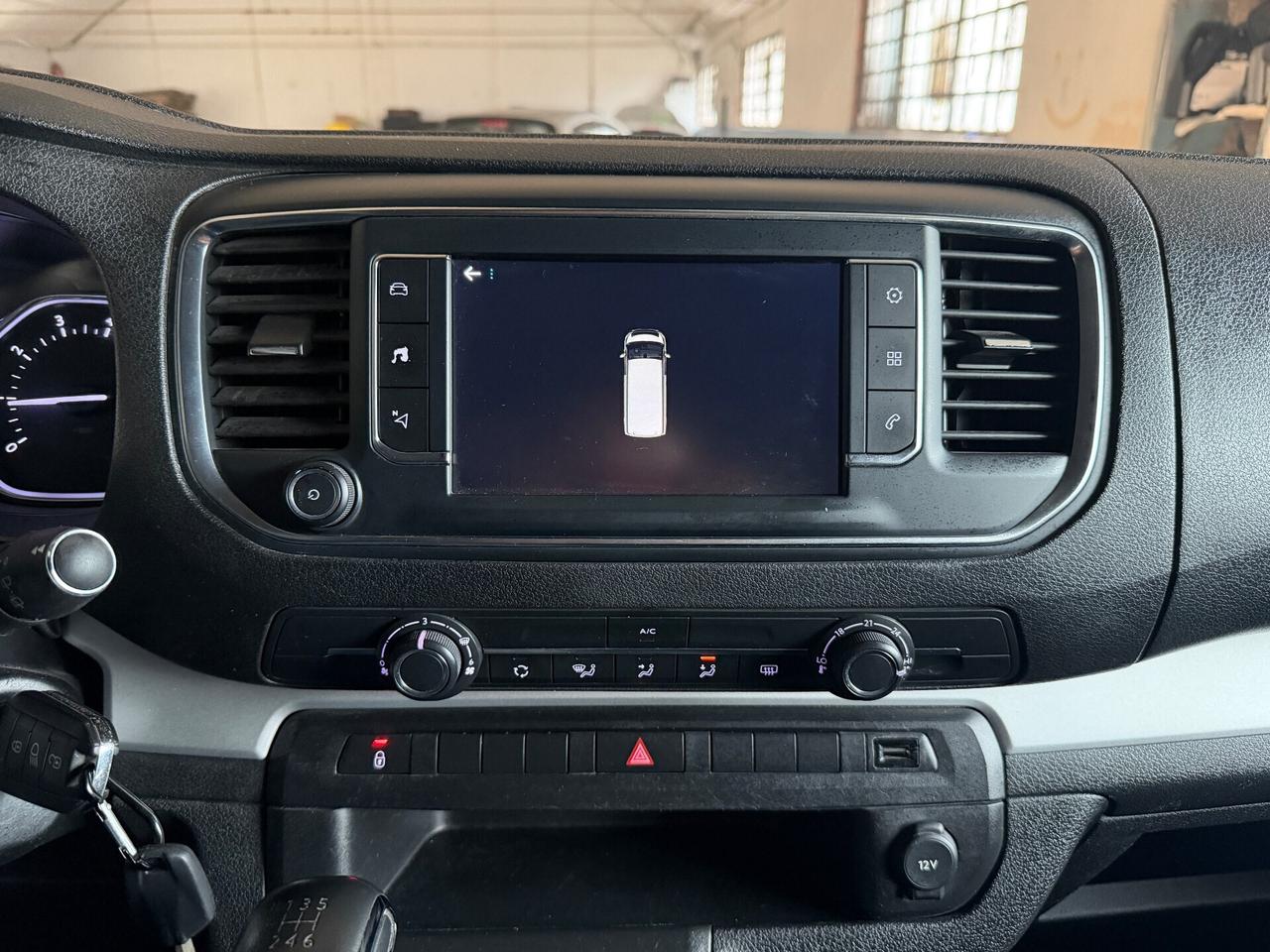 Peugeot Traveller BlueHDi 150 S&S Long 2.0 d