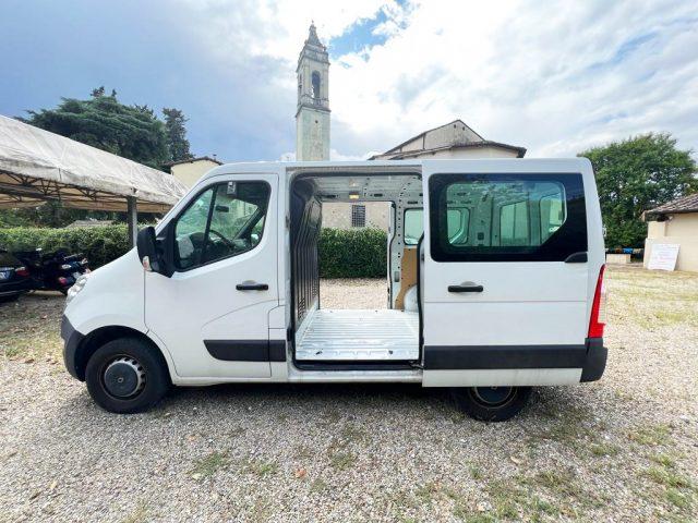 RENAULT Master T33 2.3 dCi/110 Furgone vetrato + IVA