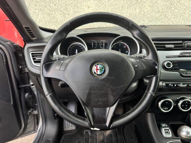 ALFA ROMEO Giulietta 1.6 JTDm-2 105 CV Distinctive