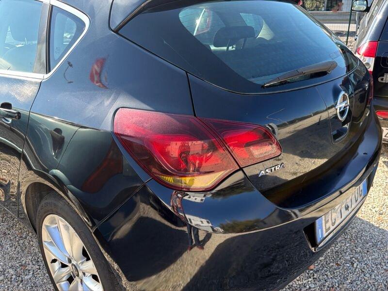 Opel Astra Astra 5p 1.7 cdti Cosmo 125cv