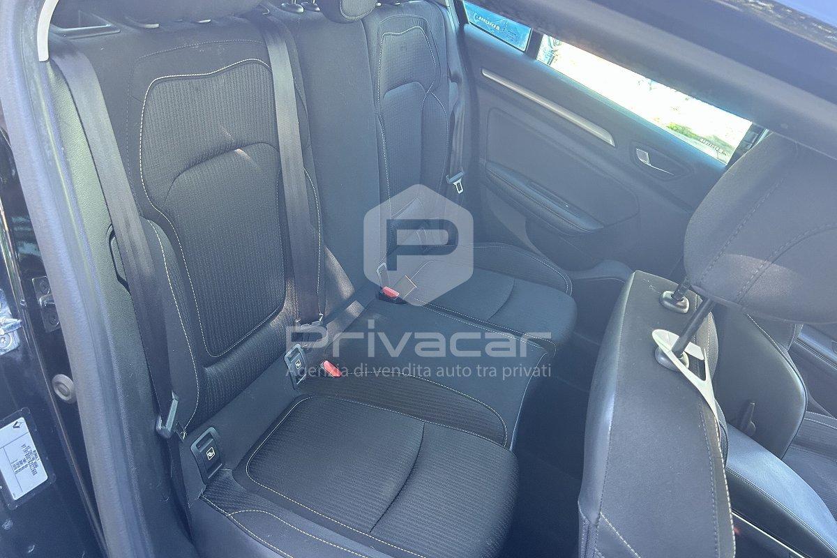 RENAULT Mégane Sporter TCe 140 CV FAP Duel2