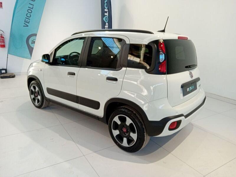 FIAT Panda 1.0 FireFly S&S Hybrid City Cross