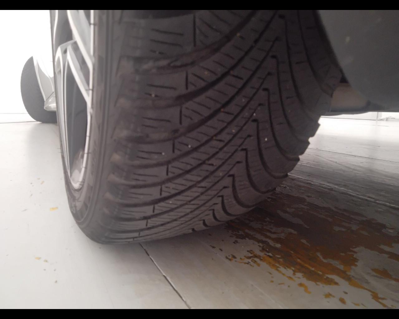 Mercedes-Benz CLA Sh.Brake - X118 - CLA Shooting Brake 200 d Premium auto