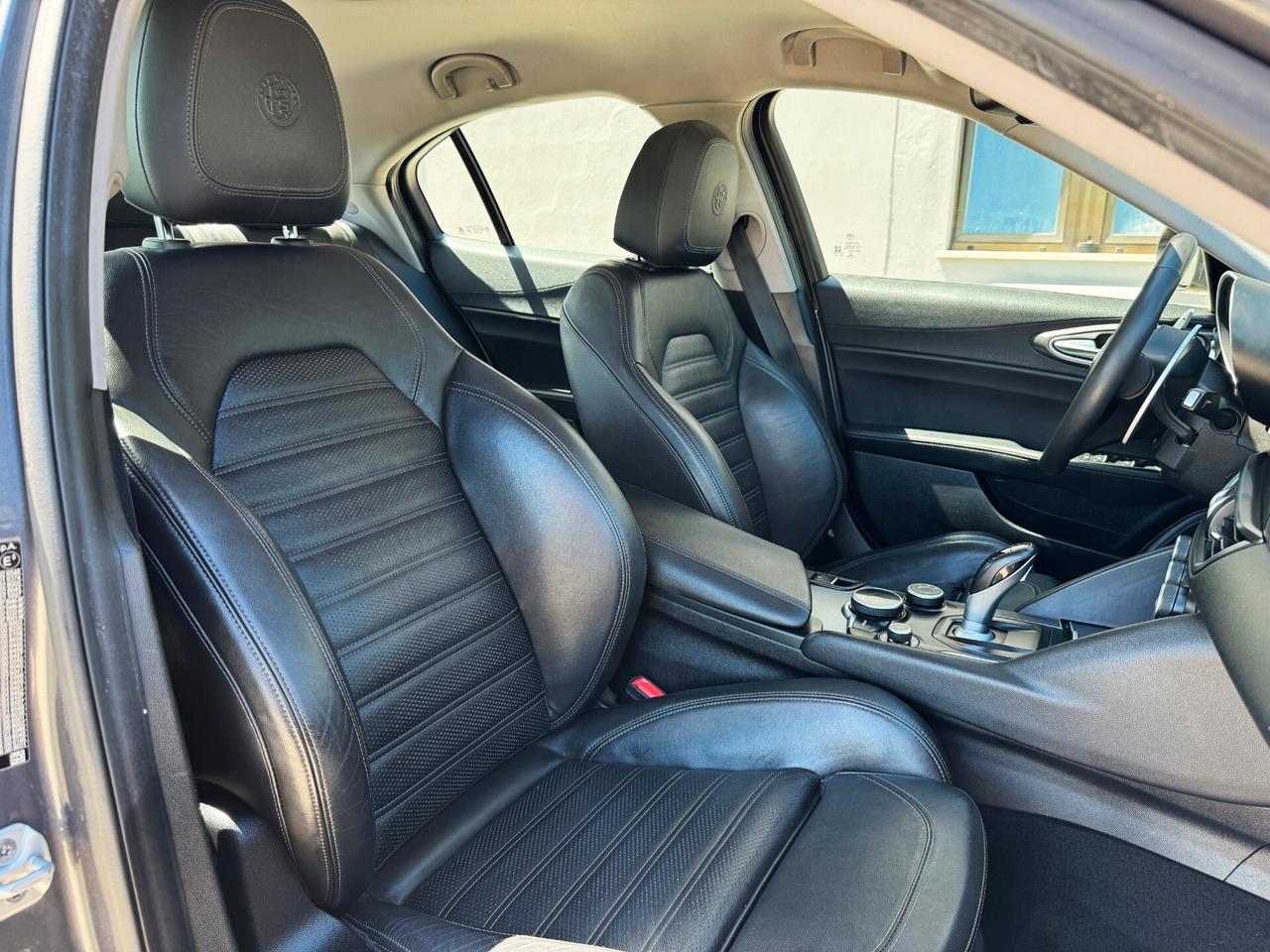 Alfa Romeo Giulia 2.2 Turbo 210cv AT8 Q4 Veloce | PREZZO PROMO