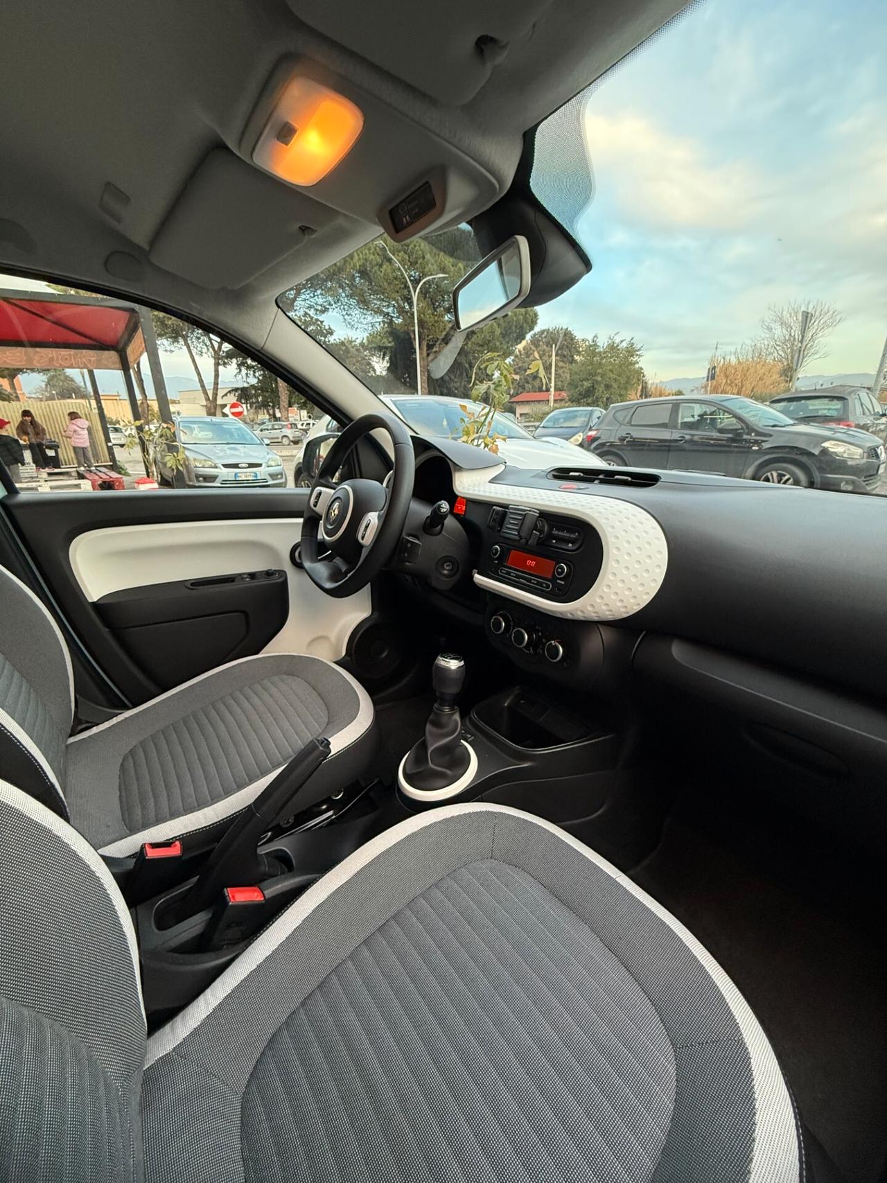 Renault Twingo SCe 65 CV Duel