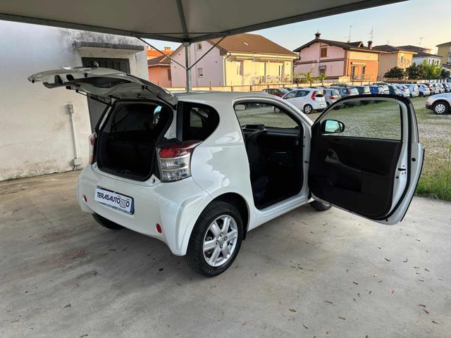 TOYOTA iQ 1.0 VVT-I OK NEOPATENTATI AUTOMATICA 4 POSTI