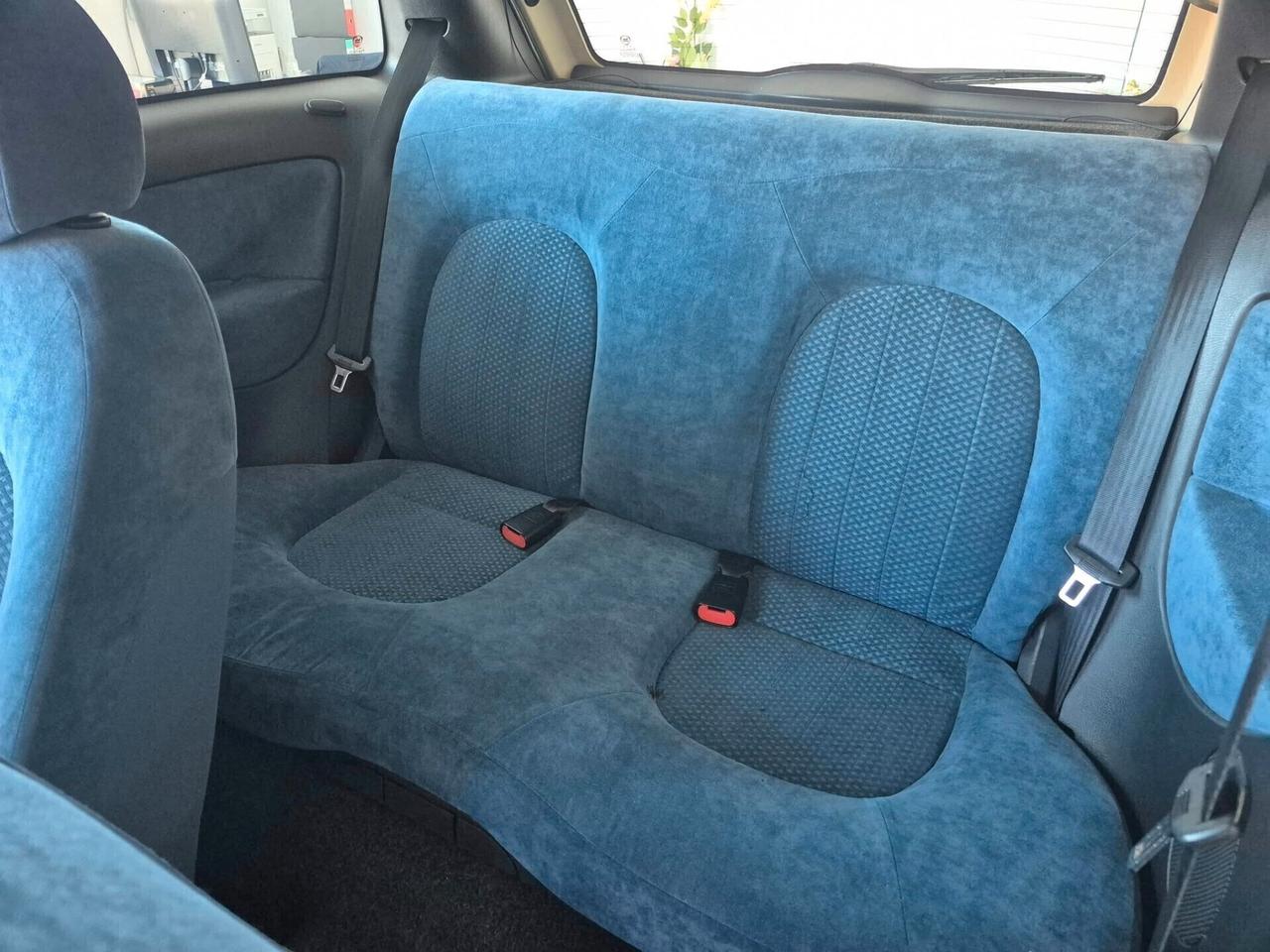 Lancia Ypsilon 1.2 Argento BASSI CONSUMI