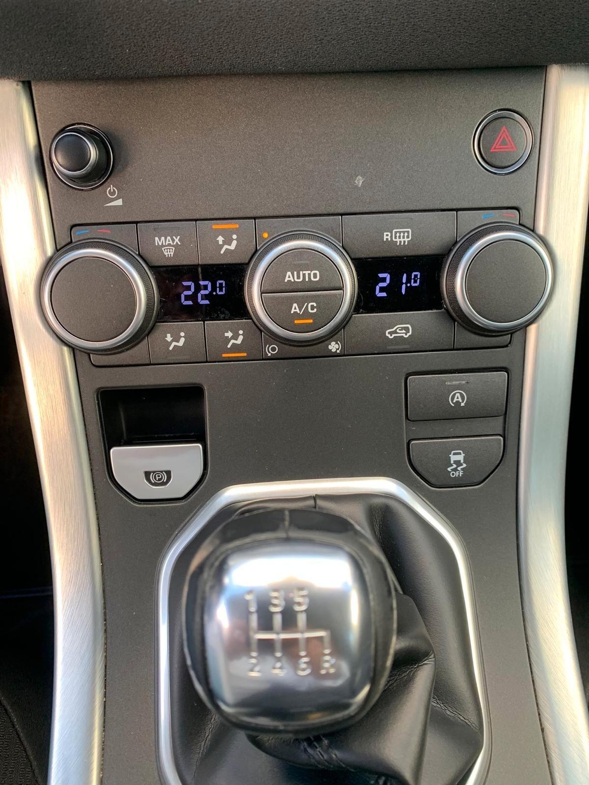 Land Rover Range Evoque 2.0 eD4 5p. Pure