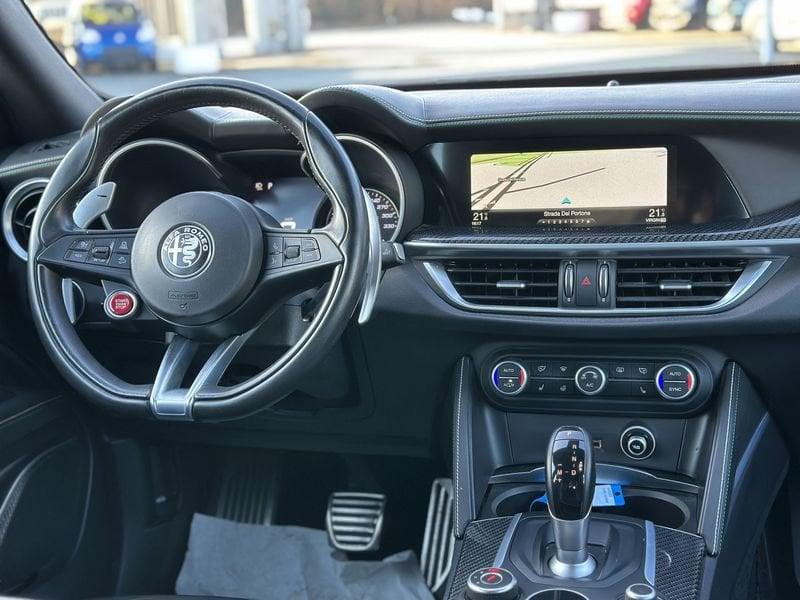 Alfa Romeo Stelvio 2.9 Bi-Turbo V6 510 CV AT8 Quadrifoglio