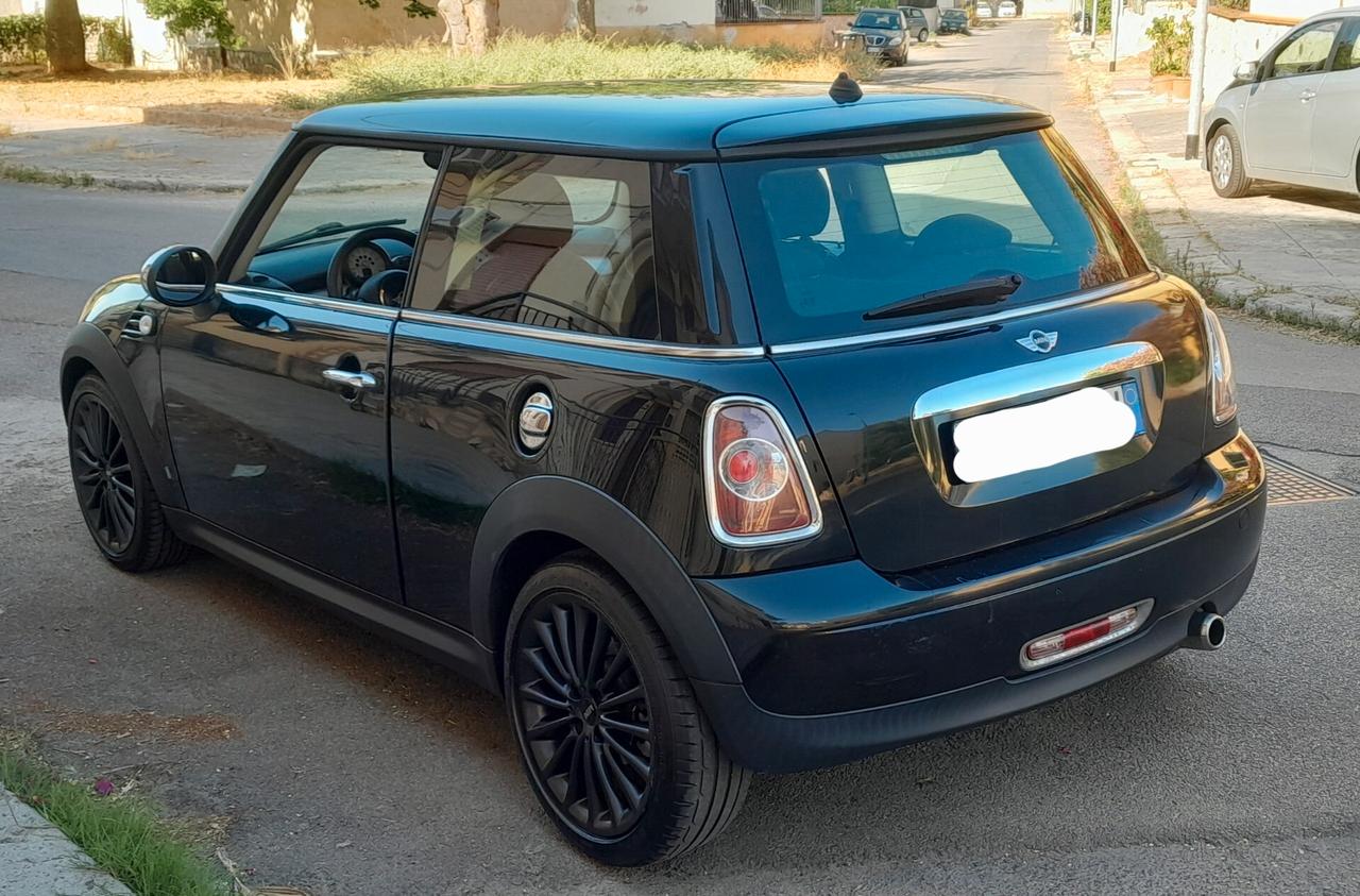 Mini 1.6 16V One D