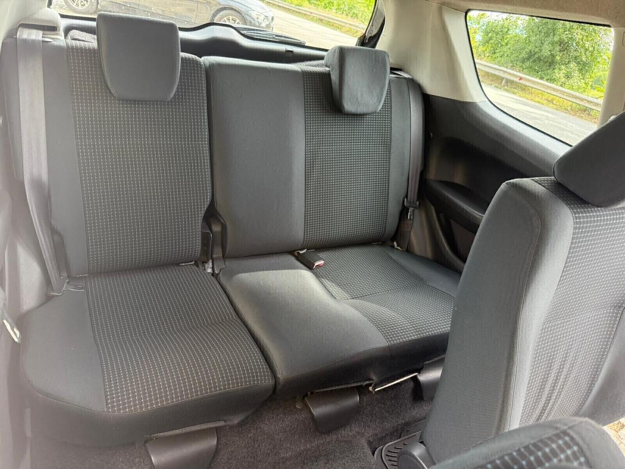 Suzuki Swift 1.3 DDiS 3p. GL