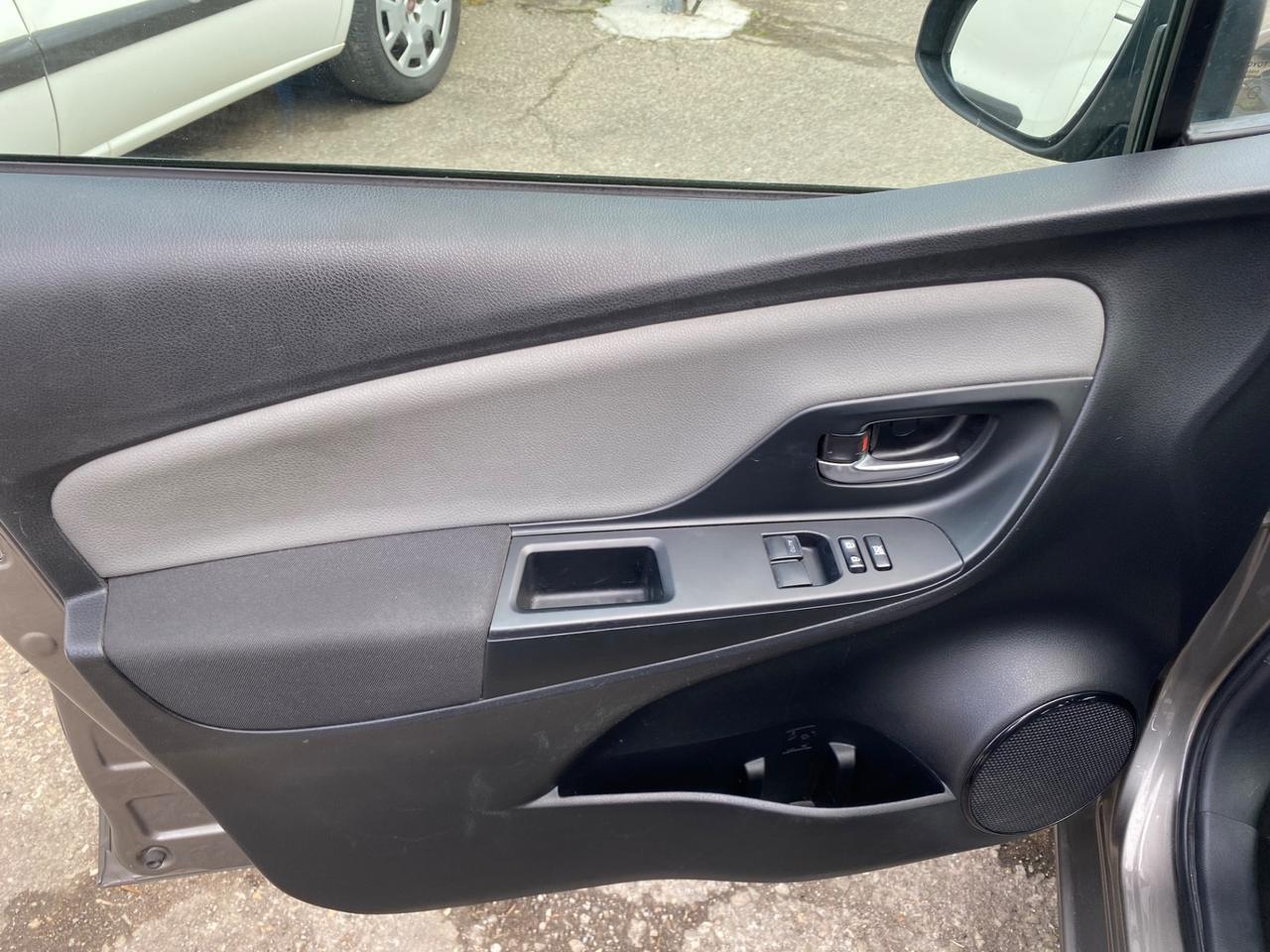 Toyota Yaris 1.5 Hybrid 5 porte Active