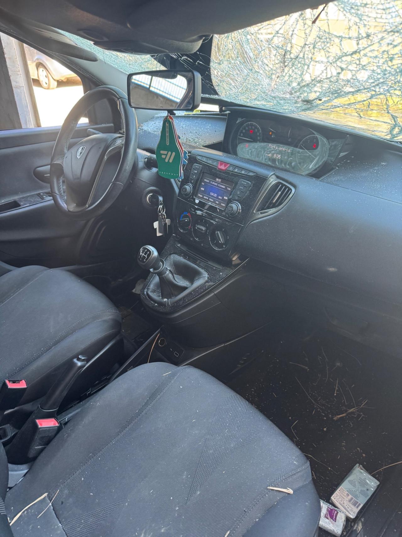 Lancia Ypsilon 1.2 69 CV 5 porte GPL Ecochic Gold