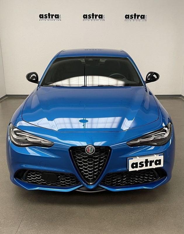 Alfa Romeo Giulia 2.2 TurboDiesel 210 CV AT8 AWD Q4 Competizione